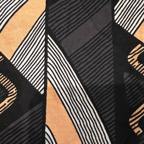 Zuri blouse, made in Kenya - Picture 2 of 6